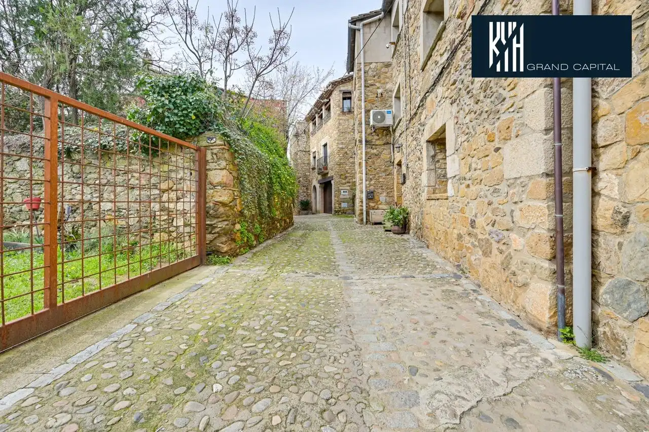 Vista exterior de Casa adosada en venta en Juià