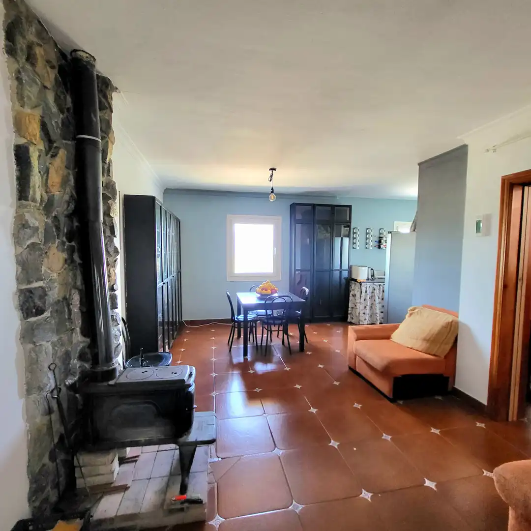 Sala d'estar de Casa adosada en venda en Manilva amb Terrassa i Moblat