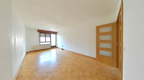 Foto 5 de Piso en venta en Felix Rguez de la Fuente, Pradoluengo, Burgos