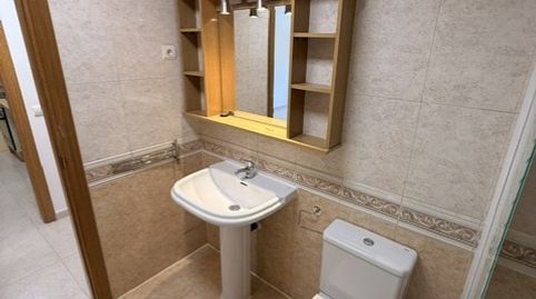 Foto 5 von Wohnung zur Miete in Calle Aguadores, Camarma de Esteruelas, Madrid