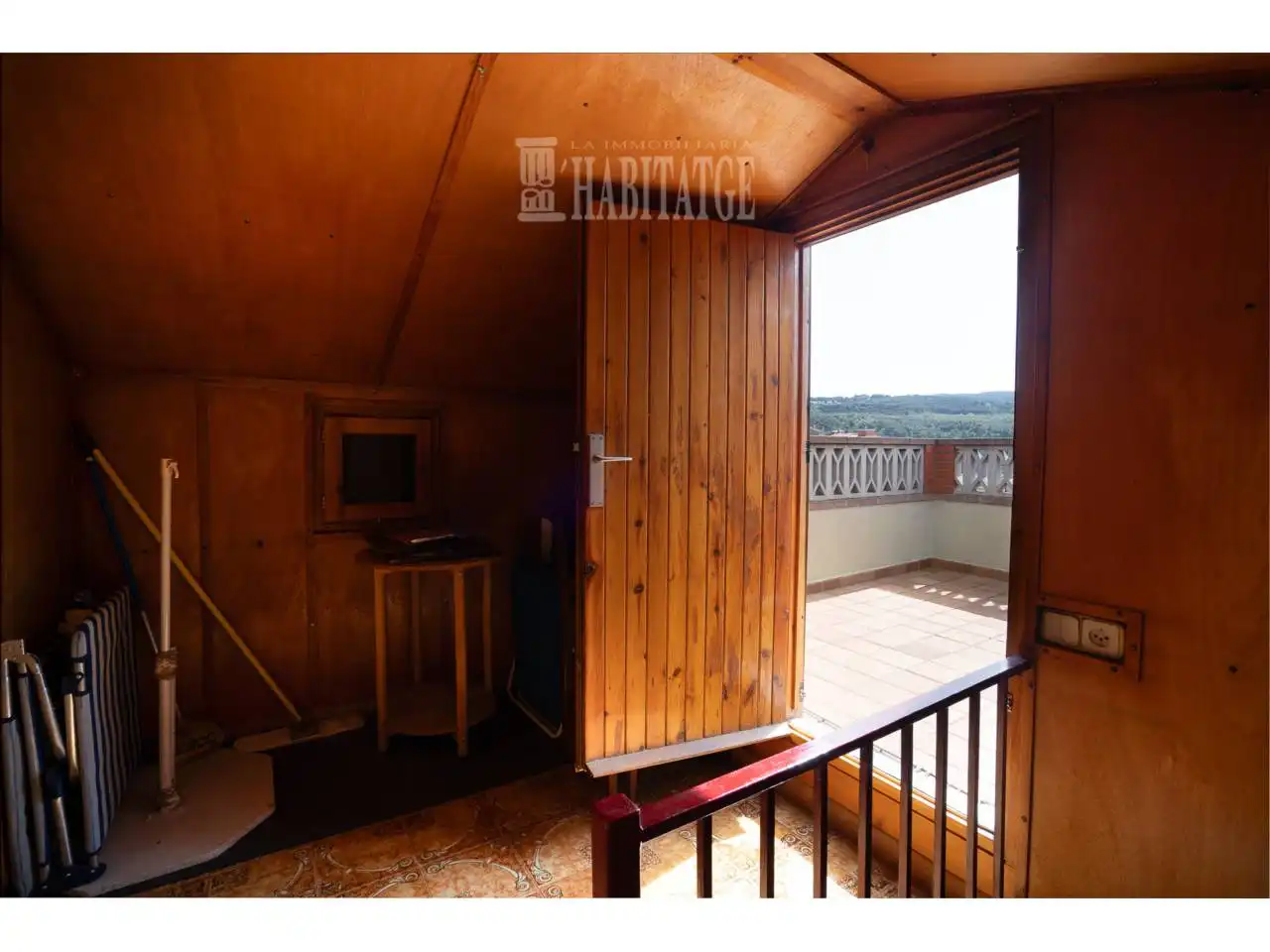 Balcony of Houses for sale in Centelles  with Air Conditioner, Heating and Terrace