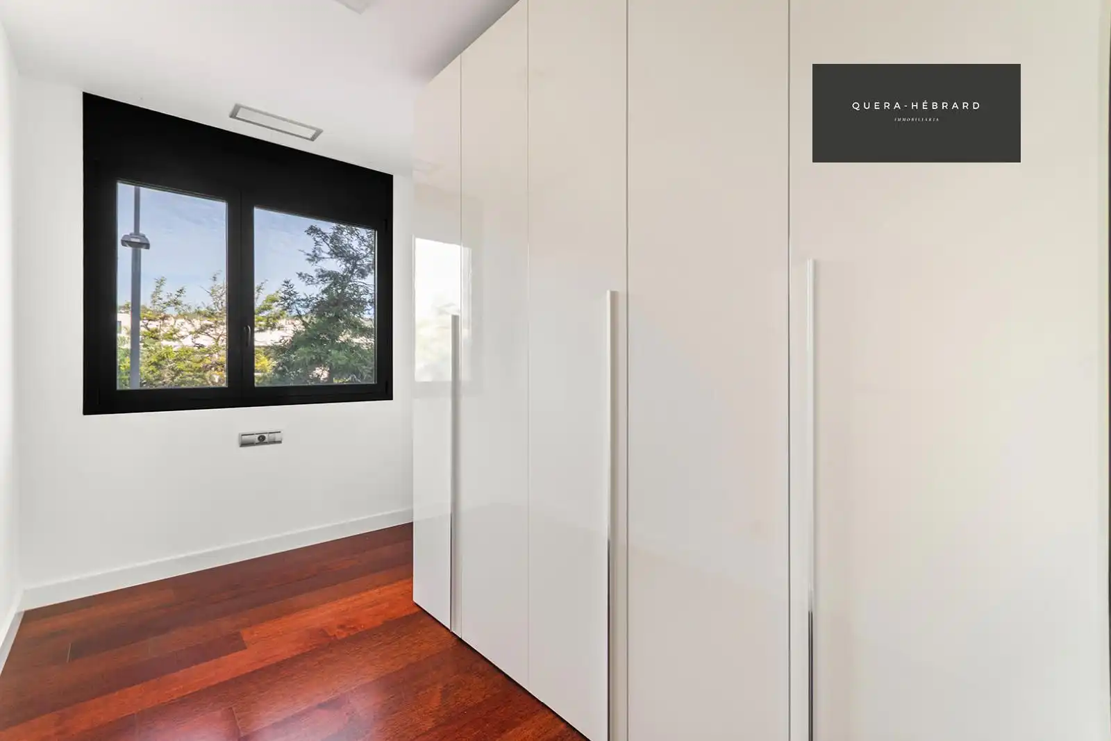 Flat for sale in Camí dels Capellans, Ametllers - Poble-Sec