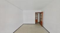 Living room of Flat for sale in Terrassa  with Oven