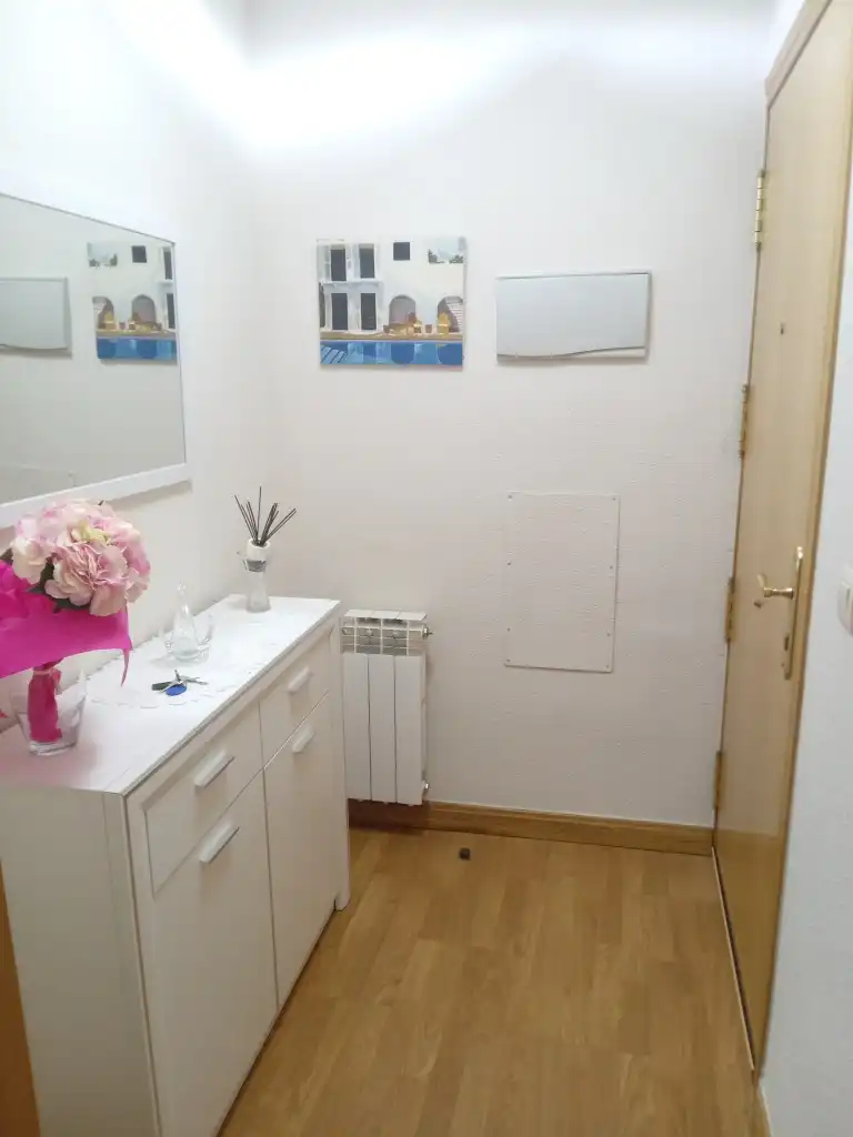 Baño de Apartamento en venta en Valdorros con Calefacción, Terraza y Amueblado