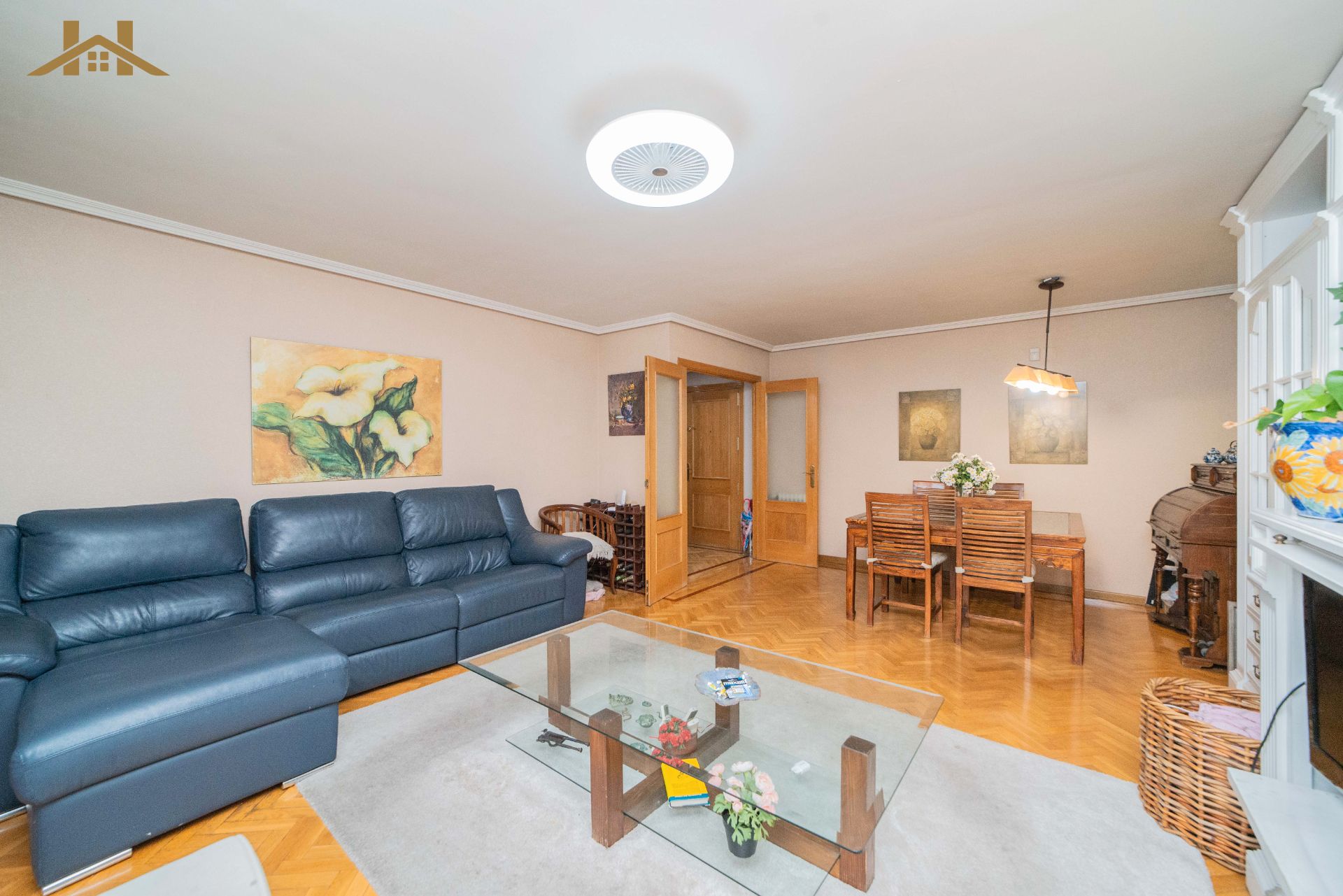 Sala d'estar de Pis en venda en Alcobendas amb Aire condicionat, Calefacció i Parquet