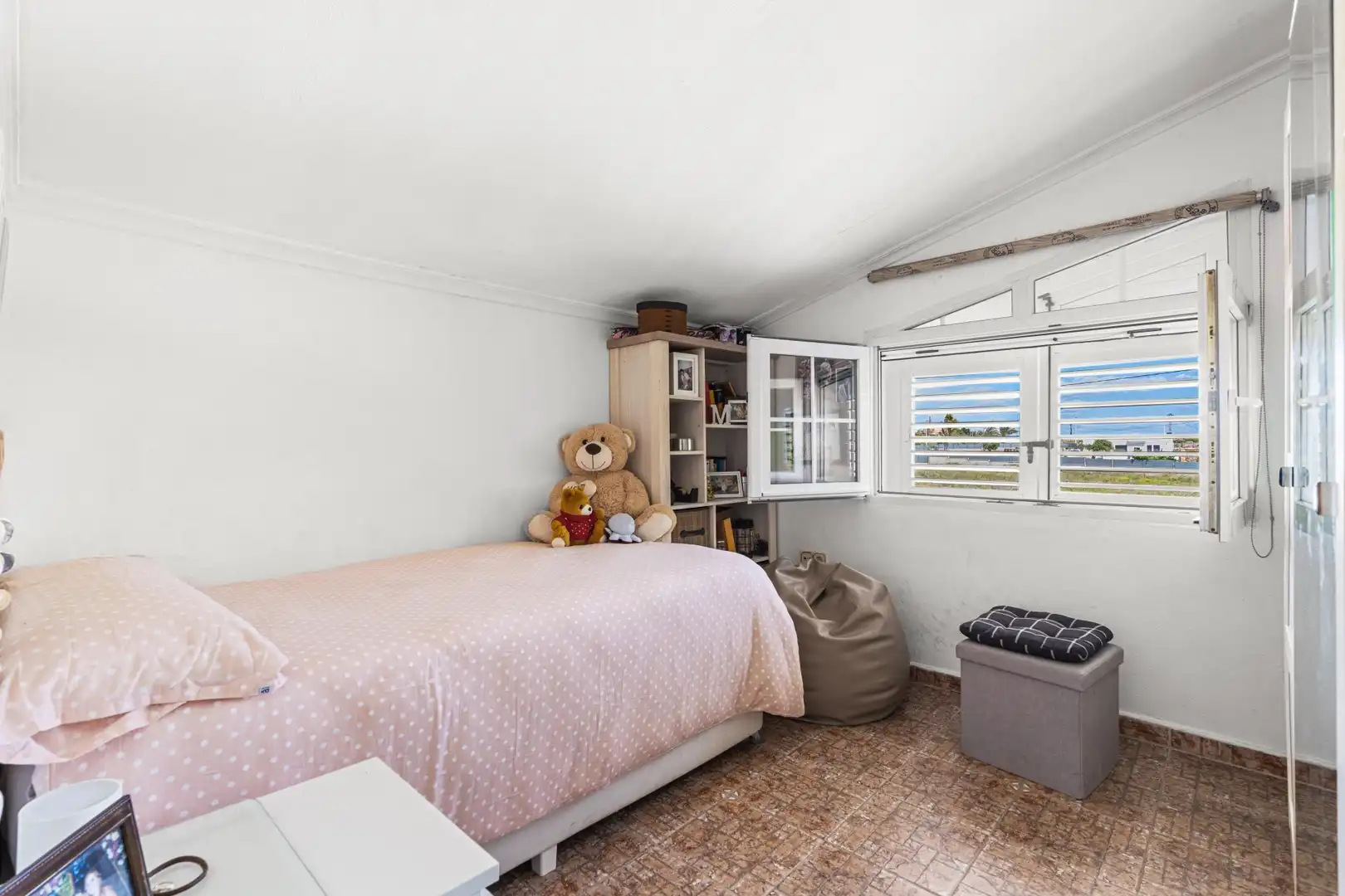 Dormitori de Casa o xalet en venda en Elche / Elx amb Aire condicionat, Jardí privat i Terrassa