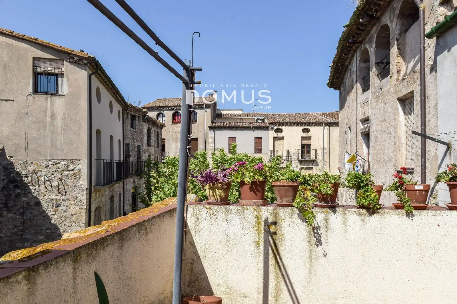 Balcony of Houses for sale in Besalú  with Heating, Terrace and Storage room