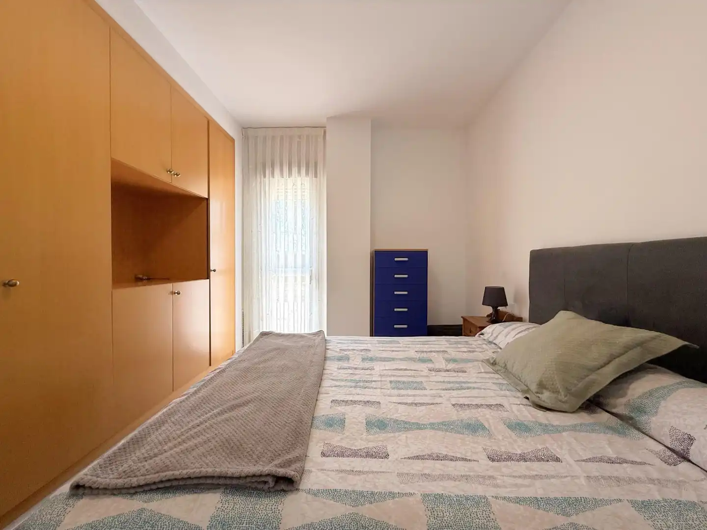Schlafzimmer von Erdgeschoss zum Verkauf in Gandia mit Terrasse und Balkon