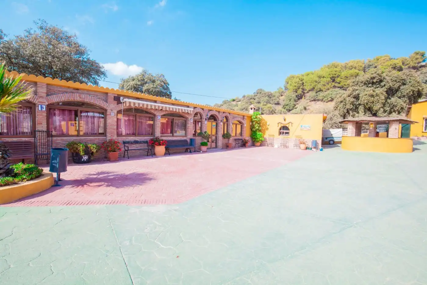 Vista exterior de Finca rústica en venda en Monda amb Jardí privat, Terrassa i Traster
