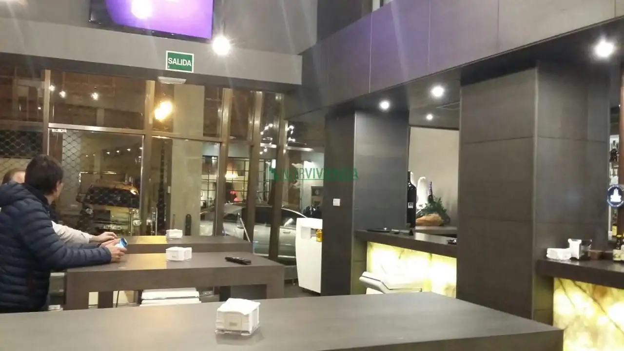 Local comercial en venda a Centro Urbano, imagen 8