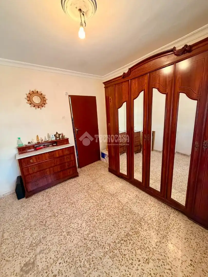 Habitación de Piso en venta en Sevilla con Aire acondicionado y Terraza