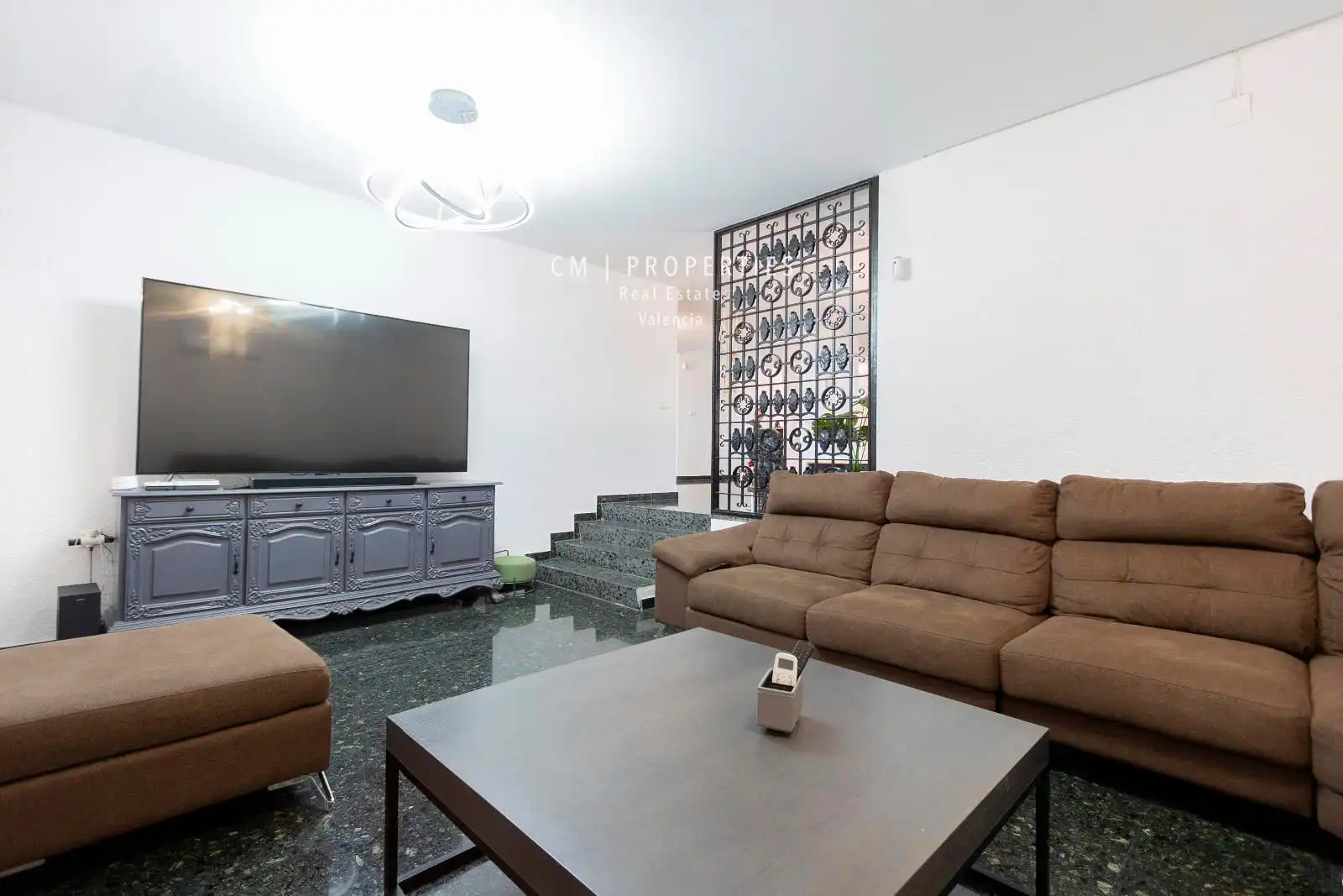 Sala de estar de Casa o chalet en venta en Paterna con Aire acondicionado, Calefacción y Piscina