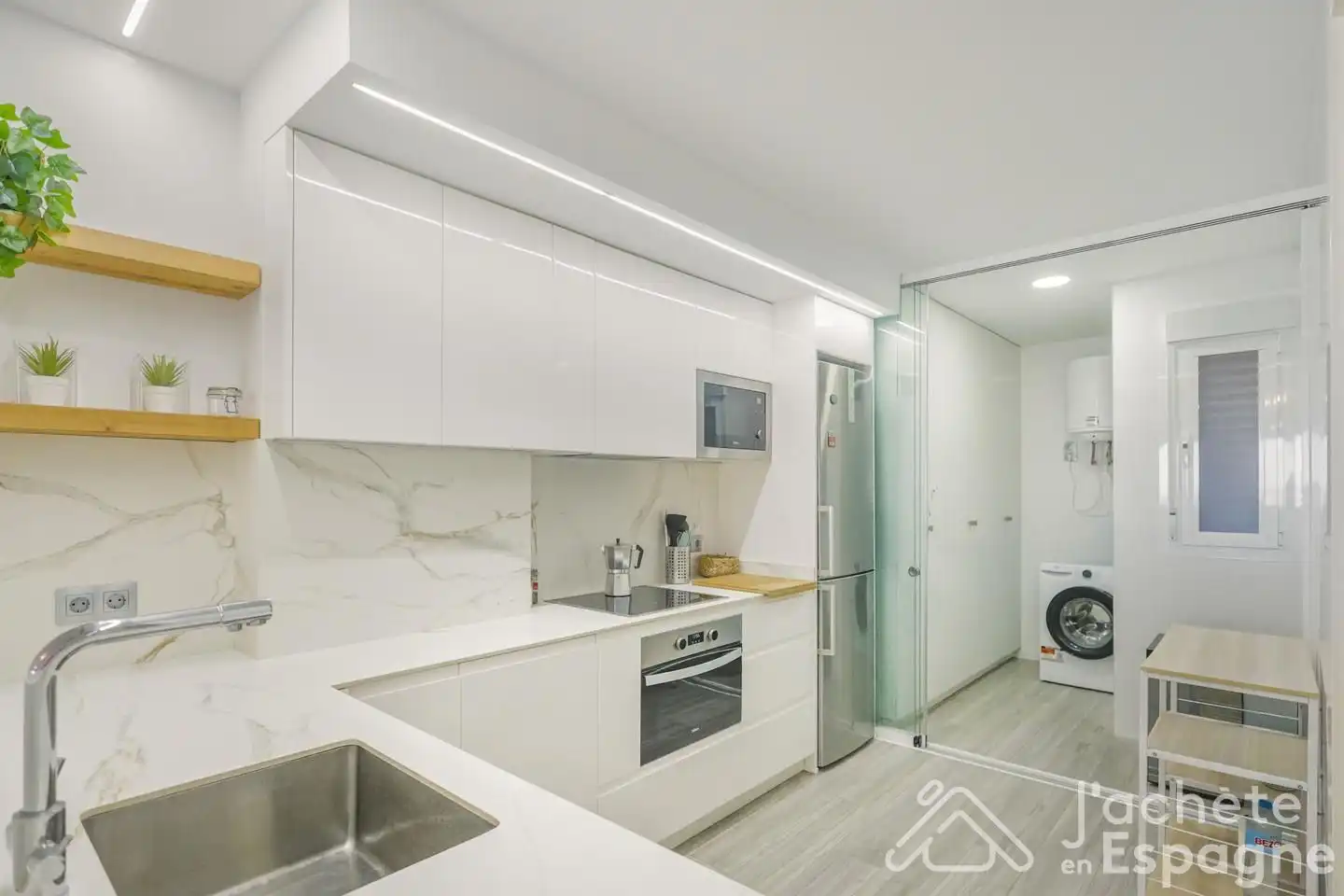 Kitchen of Flat for sale in Los Arenales del Sol
