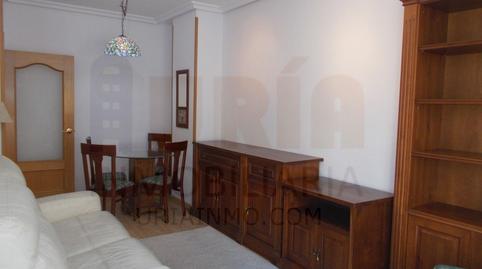 Foto 2 de Apartamento de alquiler en N/a, El Postigo, Oviedo