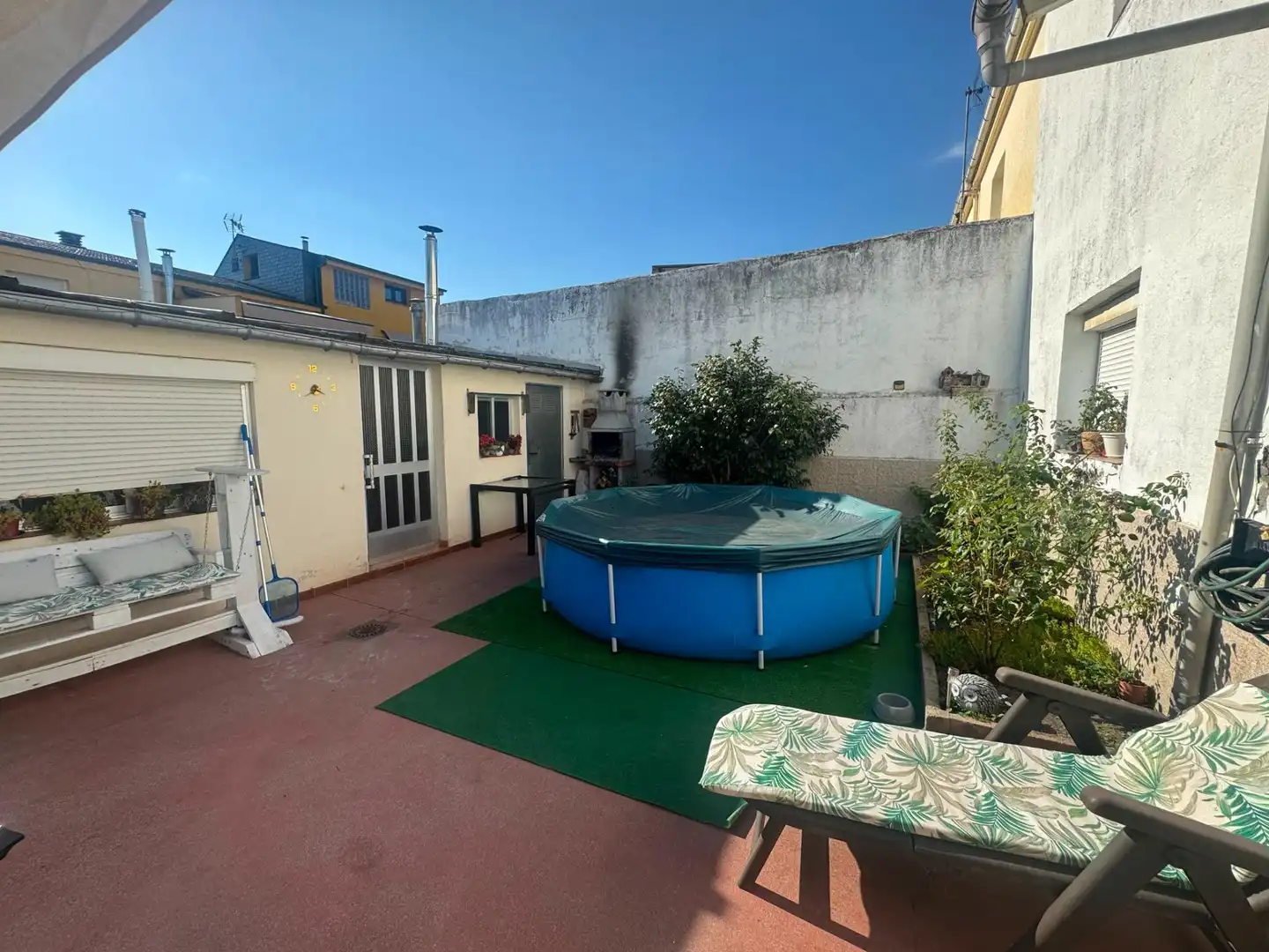 Terrace of Detached homes for sale in Carracedelo  with Heating, Storage room and Furnished