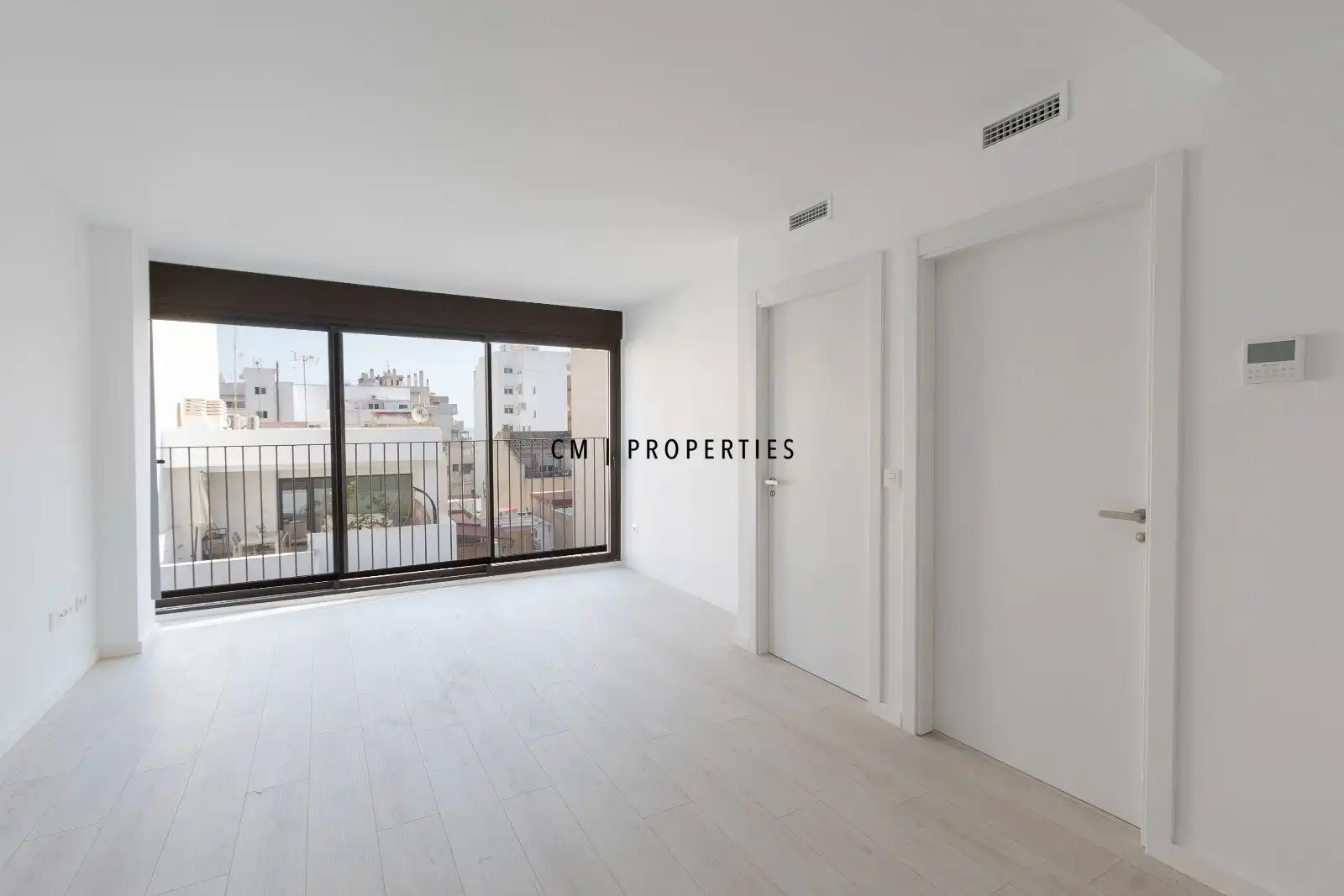 Flat with lift to rent in Castellón
