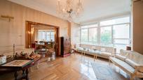 Living room of Flat for sale in  Madrid Capital  with Air Conditioner, Heating and Terrace