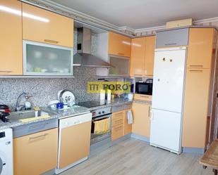 Kitchen of Flat for sale in Miranda de Ebro  with Terrace