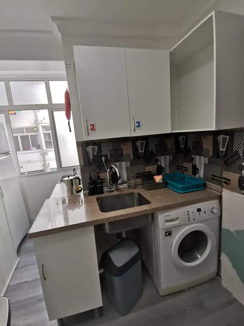 Cuina de Pis en venda en Málaga amb Aire condicionat i Moblat