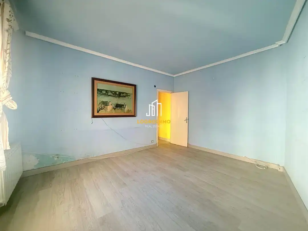 Bedroom of Flat for sale in  Logroño  with Heating, Parquet flooring and Terrace