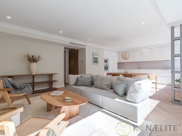 Piso con ascensor en venta en Calle Alonso Cano