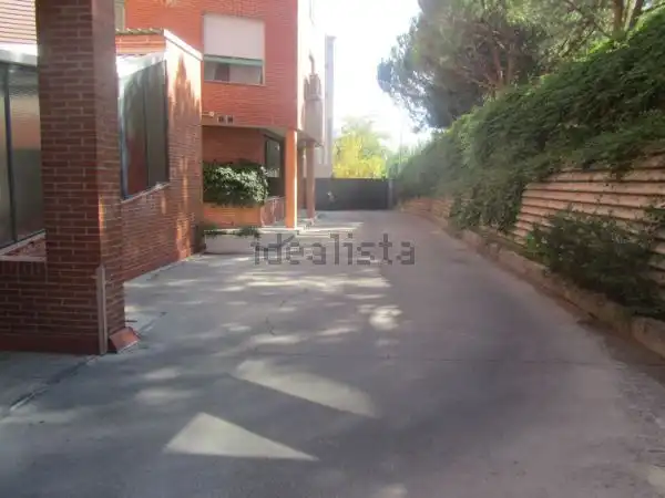 Exterior view of Garage for rent in Madrid