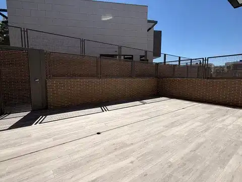 Terraza de Casa adosada en venta en Boadilla del Monte con Aire acondicionado, Calefacción y Jardín privado