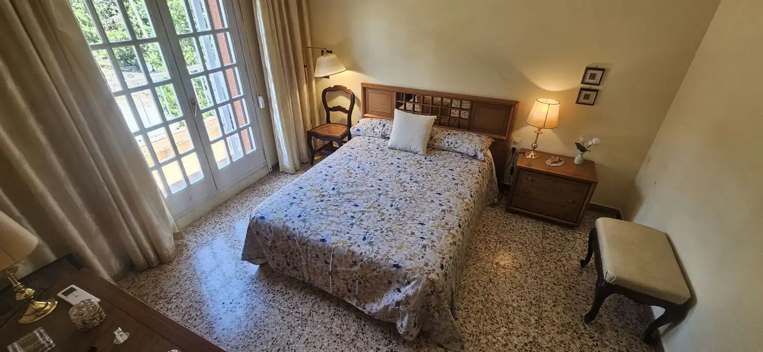 Habitación de Casa o chalet en venta en Corbera de Llobregat con Aire acondicionado, Calefacción y Terraza