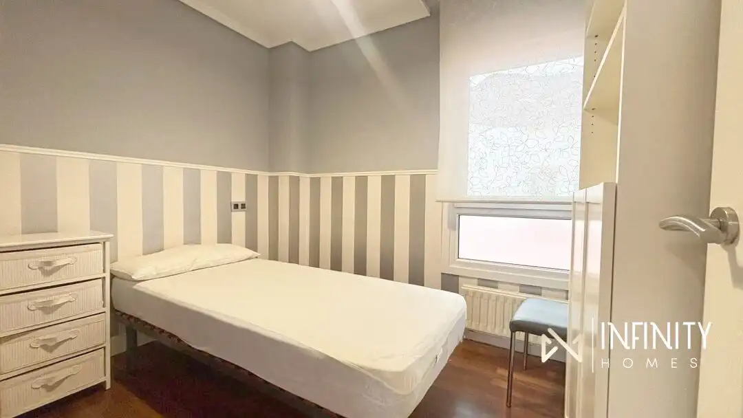 Habitación de Piso de alquiler en Bilbao  con Calefacción