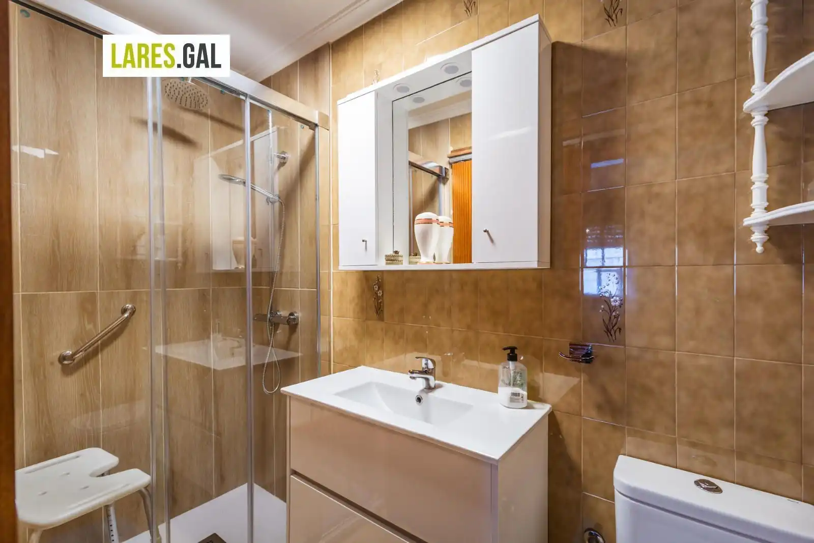 Baño de Casa o chalet en venta en Bueu con Jardín privado, Terraza y Trastero