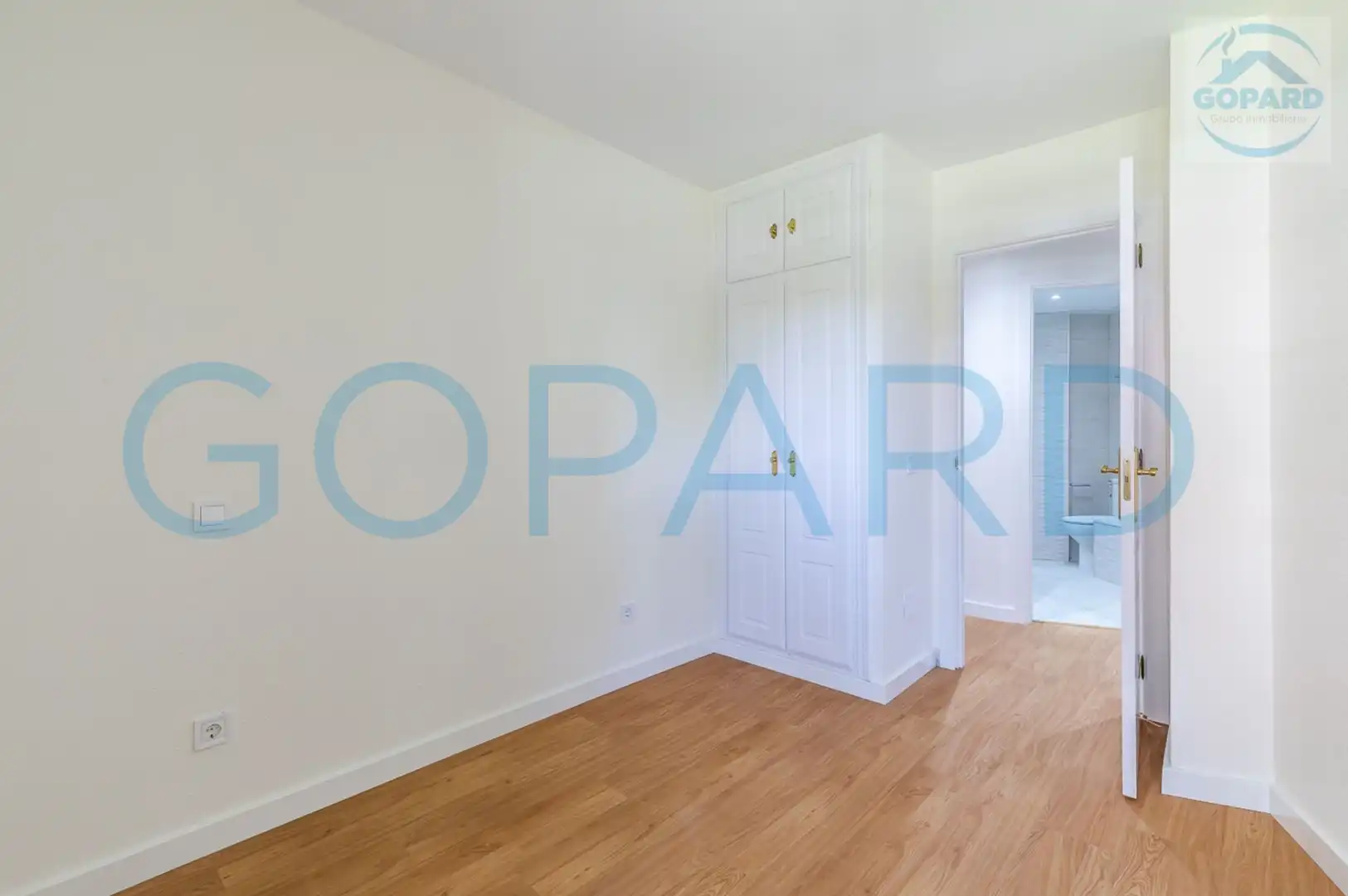 Duplexes for rent in Majadahonda  with Air Conditioner, Heating and Private garden