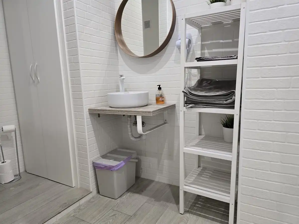 Baño de Apartamento en venta en Fuengirola con Aire acondicionado, Calefacción y Amueblado
