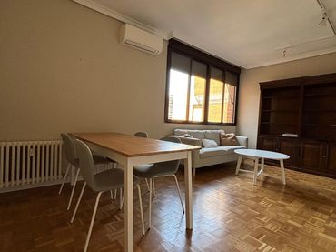 Pis amb ascensor de lloguer a Chamberí