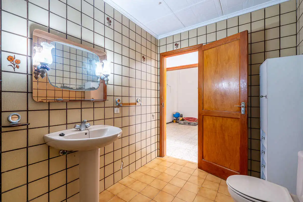 Bathroom of Houses for sale in San Bartolomé  with Terrace