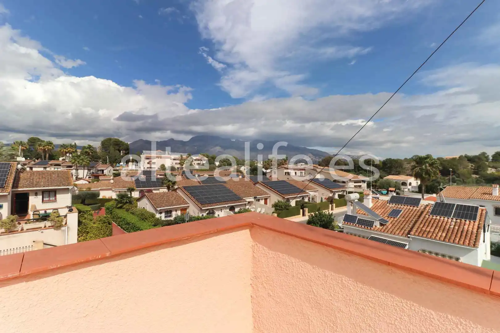 Exterior view of Houses for sale in L'Alfàs del Pi  with Air Conditioner, Private garden and Terrace