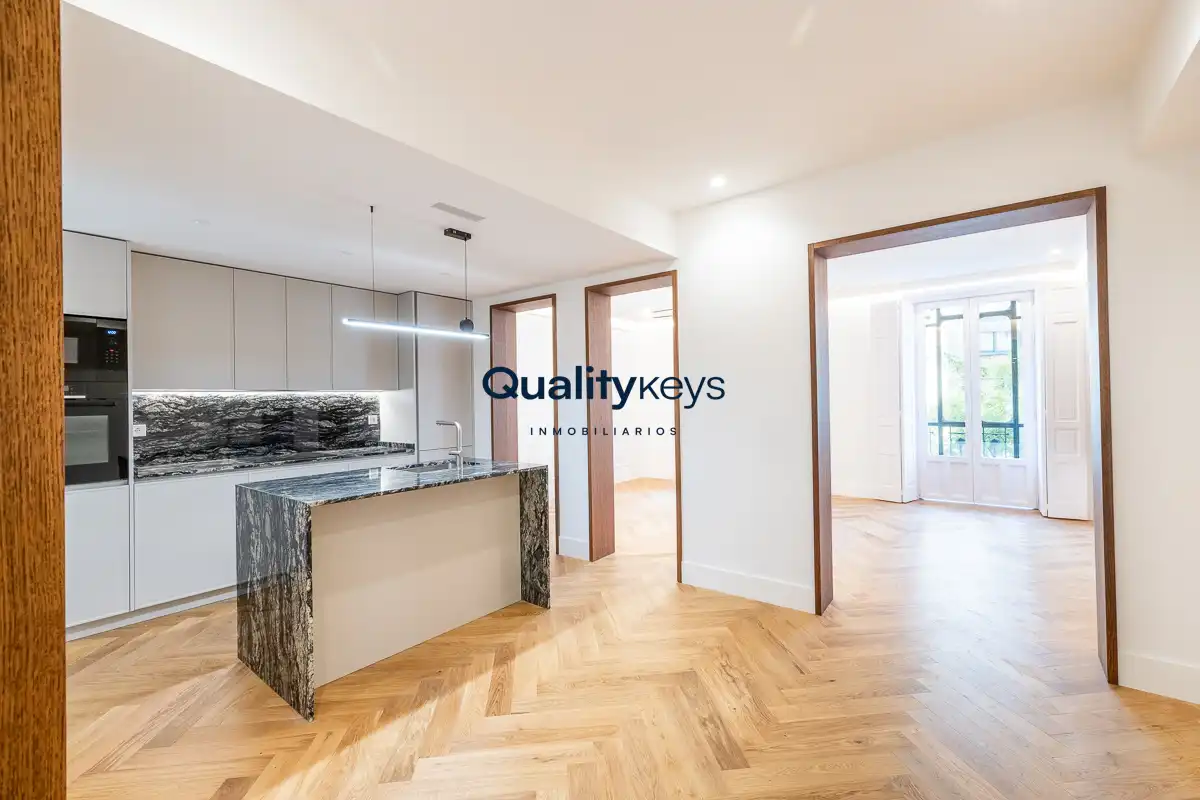 Kitchen of Flat for sale in Madrid  with Air Conditioner, Heating and Storage room