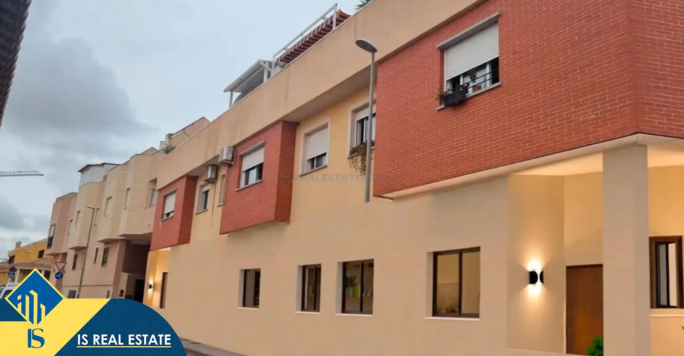 Vista exterior de Apartament en venda en Pilar de la Horadada amb Aire condicionat, Calefacció i Terrassa