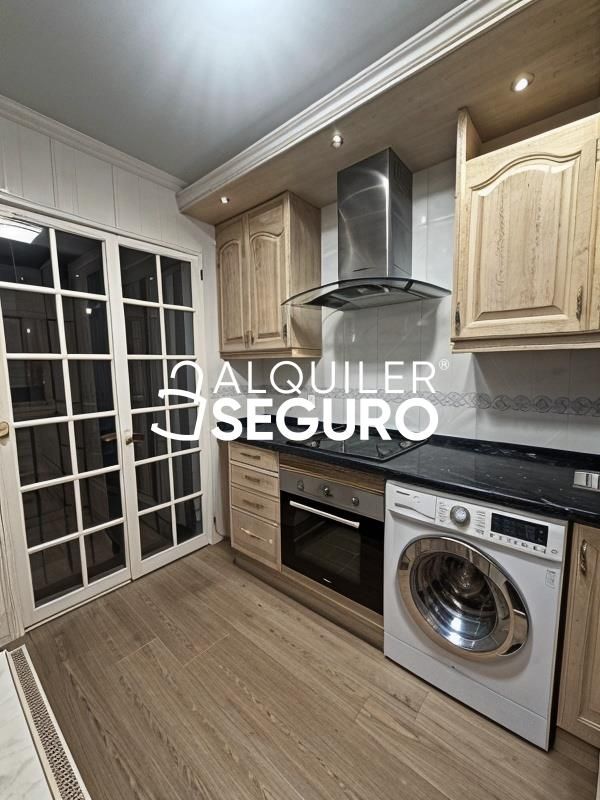 Cocina de Piso de alquiler en Torrejón de Ardoz con Calefacción y Amueblado