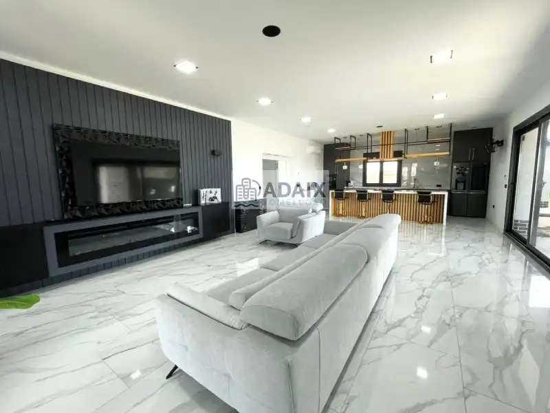 Living room of Houses for sale in Tomelloso  with Air Conditioner, Heating and Swimming Pool