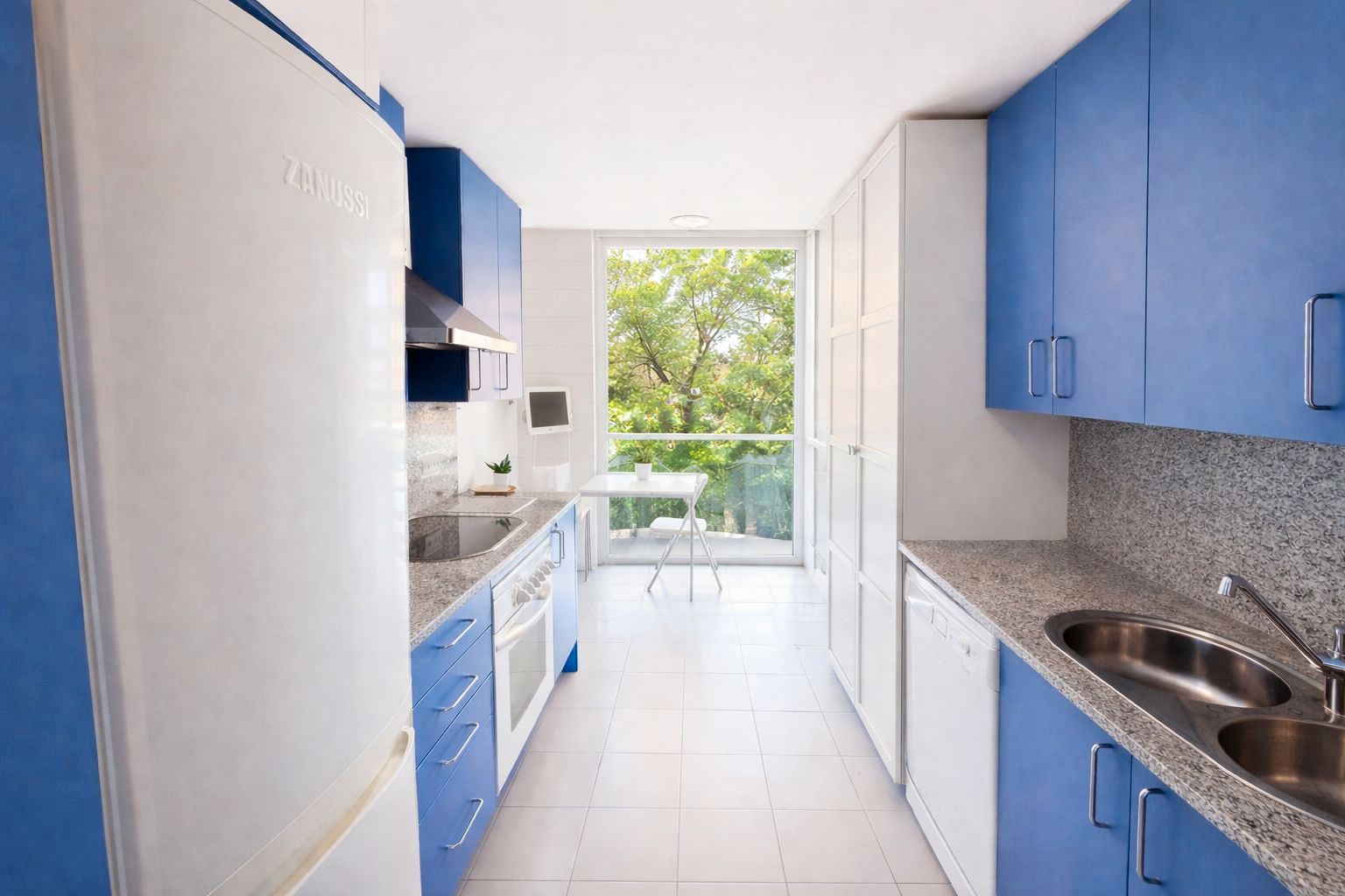 Cuina de Pis en venda en Badalona amb Calefacció, Balcó i Internet