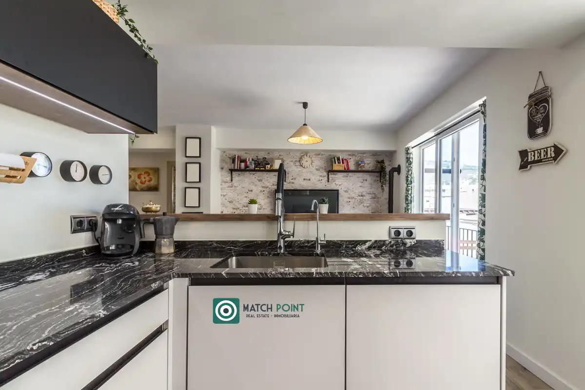 Küche von Wohnung zum Verkauf in Almuñécar
