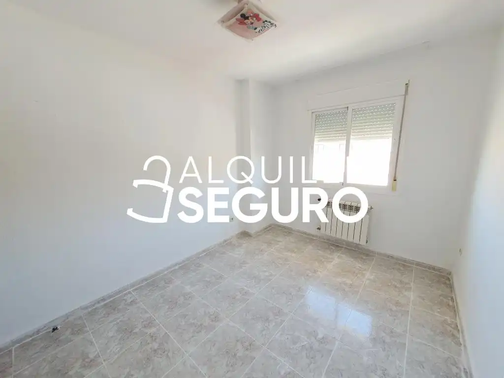 Bedroom of Houses for rent in Batres  with Heating, Terrace and Swimming Pool