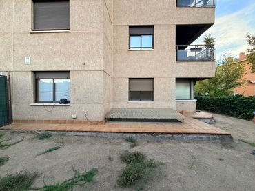 Appartamento con piscina in vendita a Calle Federico García Lorca