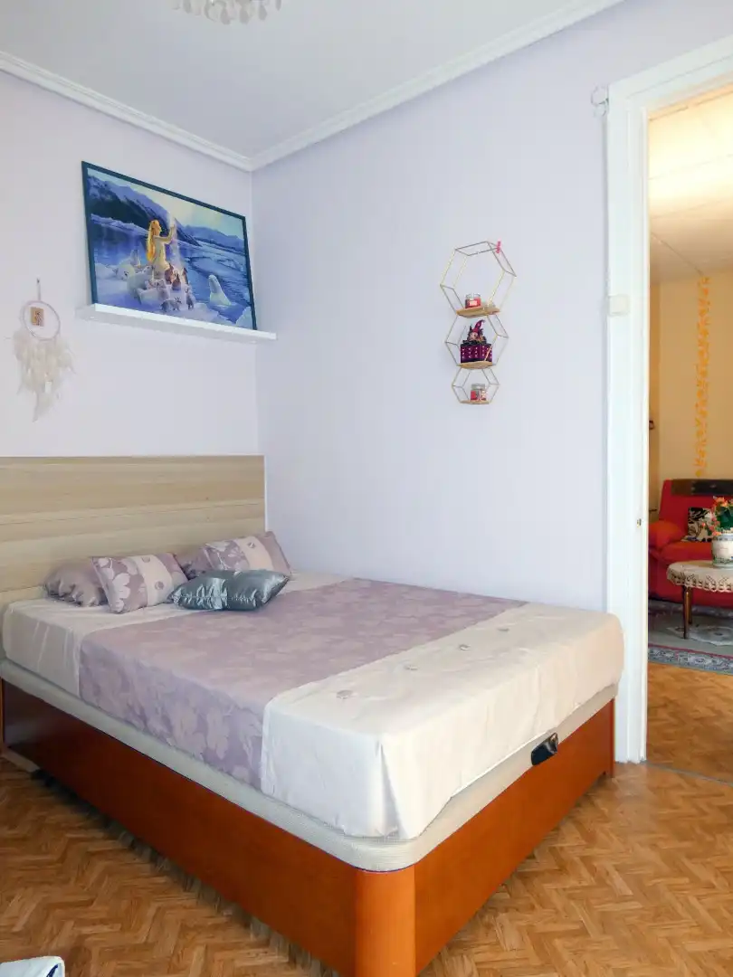 Habitación de Piso en venta en Bilbao  con Calefacción, Parquet y Terraza