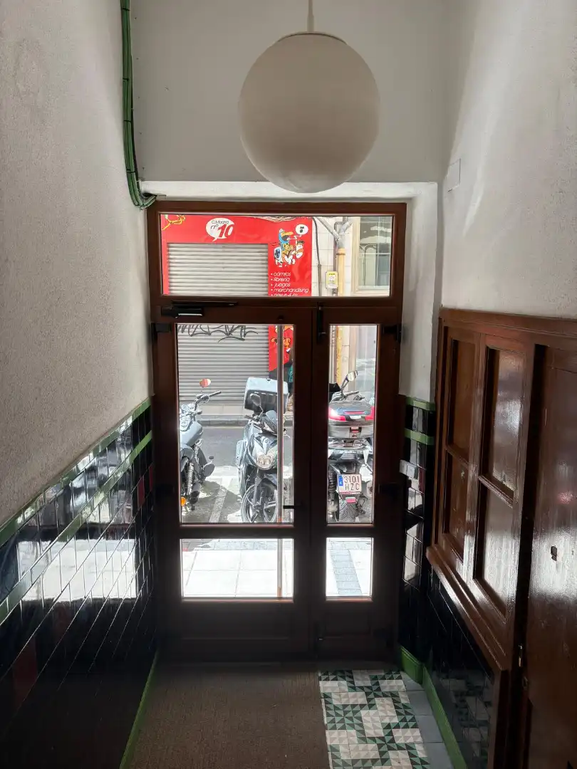 Piso en venta en Santander con Calefacción y Terraza