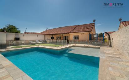 Swimming pool of House or chalet for sale in Novés  with Air Conditioner, Terrace and Swimming Pool