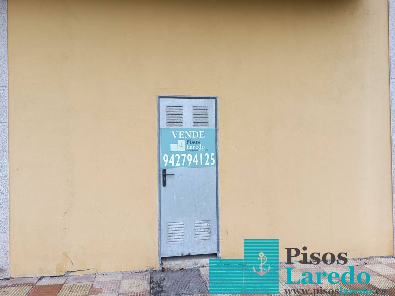 Vista exterior de Local en venda en Voto