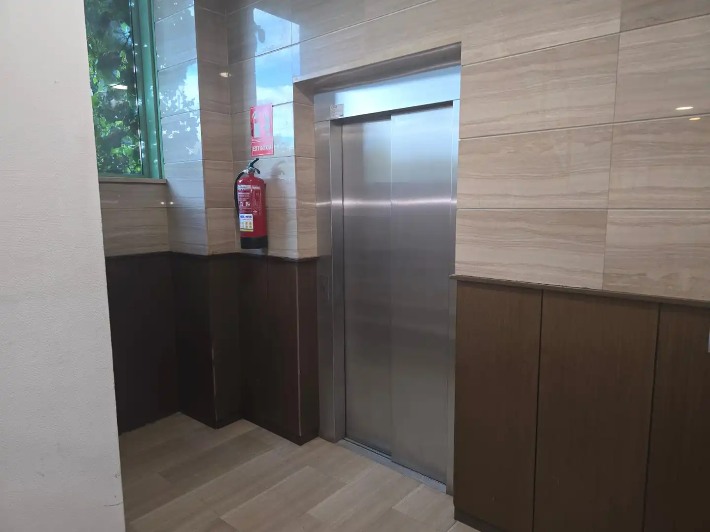 Office for rent in Pozuelo de Alarcón  with Air Conditioner, Heating and Balcony