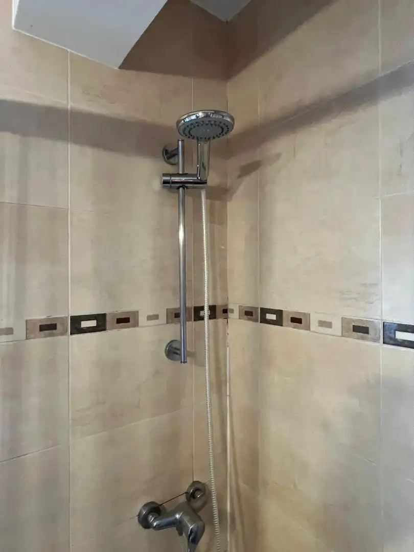 Bany de Pis en venda en Guadarrama amb Calefacció, Jardí privat i Terrassa
