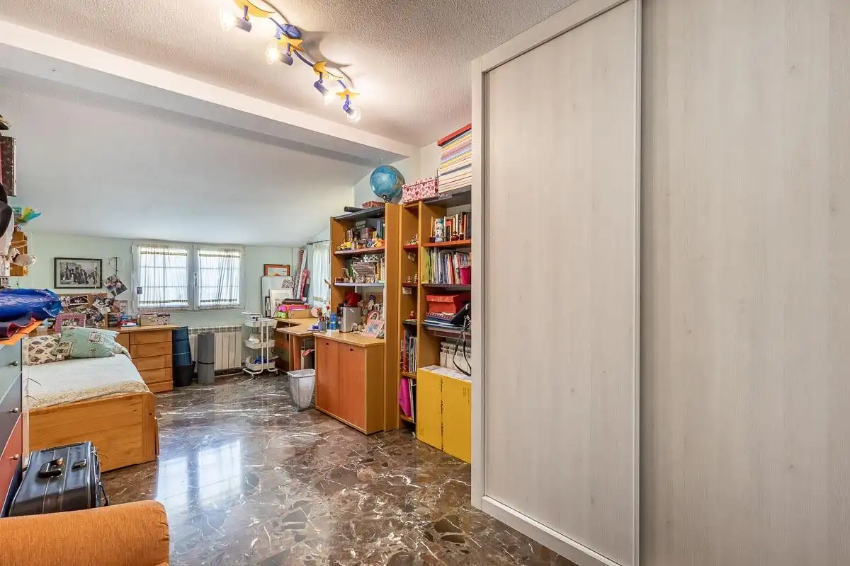 Casa o xalet en venda en Altos de la Zubia